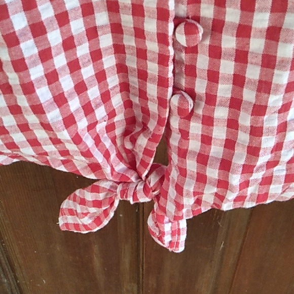 Nwt Red & White Checked Top ( S) - Picture 4 of 5
